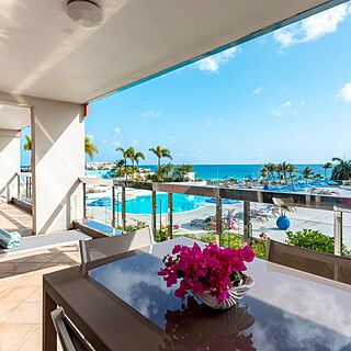 Royal Islander Club la Plage — Resort Balcony