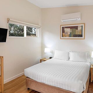 Ramada Resort by Wyndham Phillip Island — Sample Bedroom