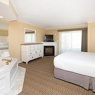 InnSeason Resorts Captain's Quarters — Sample Bedroom