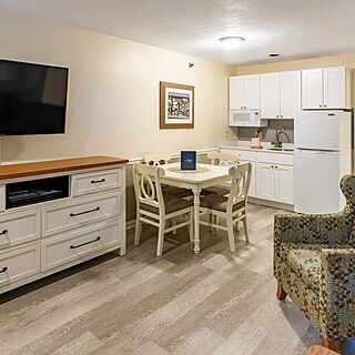 The Falls at Ogunquit — Sample Living Area