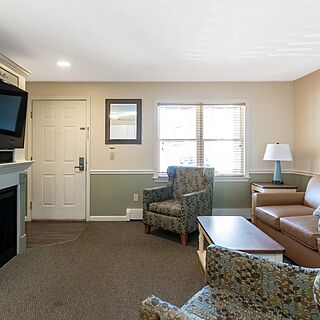 The Falls at Ogunquit — Sample Living Area