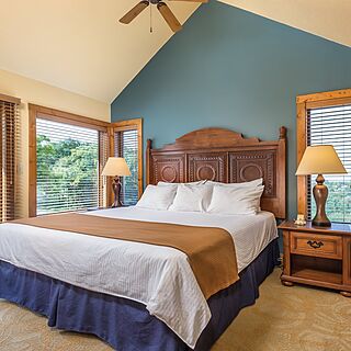 Club Wyndham Galena — Sample Bedroom