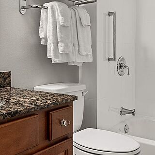 Club Wyndham La Belle Maison — Sample Bathroom