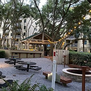 Marriott's Barony Beach Club — Firepit, Grilling, and Picnic Area