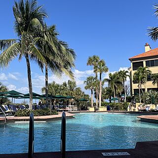 Eagle's Nest Beach Resort — Pool