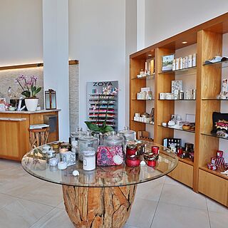 Divi Aruba Phoenix Beach Resort — Spa Botique