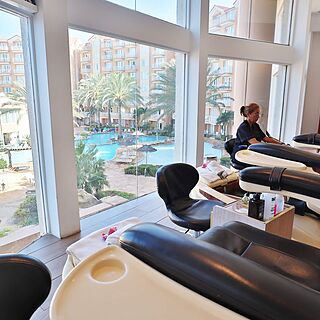 Divi Aruba Phoenix Beach Resort — Spa Salon View