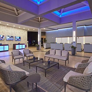 Divi Aruba Phoenix Beach Resort — Lobby