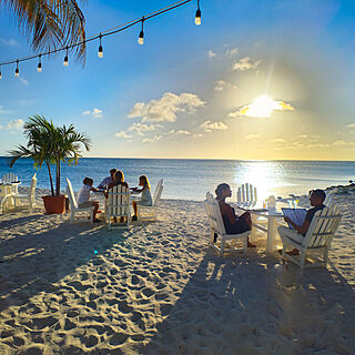 Divi Aruba Phoenix Beach Resort — Beach Dining