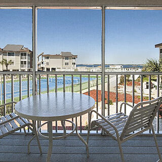 Soundside Holiday Beach Resort — Sample Balcony