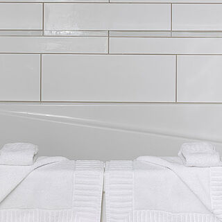 Club Wyndham Harbour Lights — Sample Bathroom