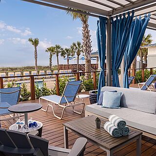 Marriott's SurfWatch &mdash; Poolside Cabana With Couch and Loungers