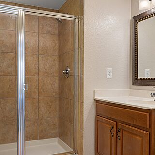 Club Wyndham Bonnet Creek Resort — Sample Bathroom