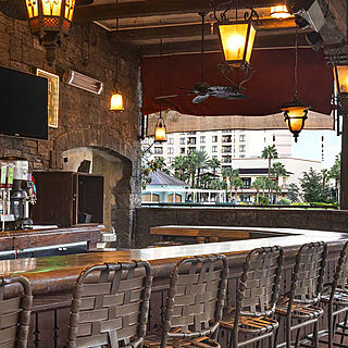 Club Wyndham Bonnet Creek Resort — Poolside Bar and Grill