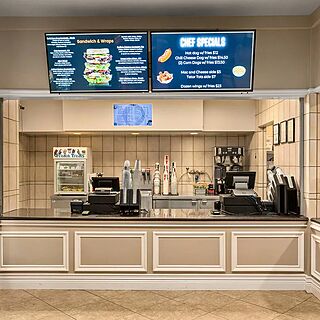 Club Wyndham Grand Desert — Marketplace