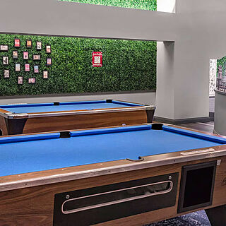 Club Wyndham Ocean Walk — Pool Tables