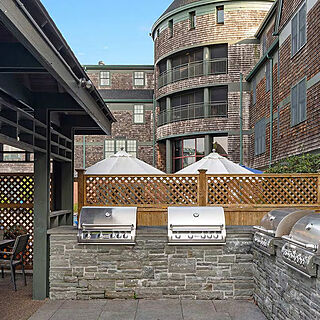 Club Wyndham Long Wharf — Grilling And Picnic Area
