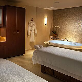The Westin Kaanapali Ocean Resort Villas North &mdash; Spa Helani Treatment Room With Tub