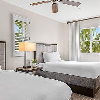 Marriott's Grande Vista &mdash; Sample Doubles Bedroom