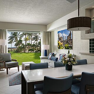 The Westin Lagunamar Ocean Resort Villas & Spa &mdash; Sample Living and Dining Area
