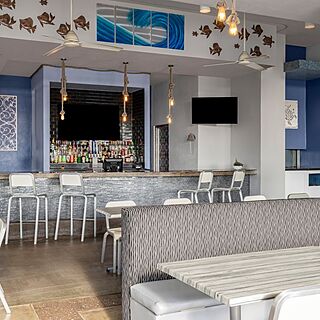 Marriott's Oceana Palms — Poolside Bar and Grill