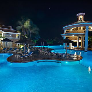 Divi Village Golf and Beach Resort &mdash; Pool With Swim-Up Bar