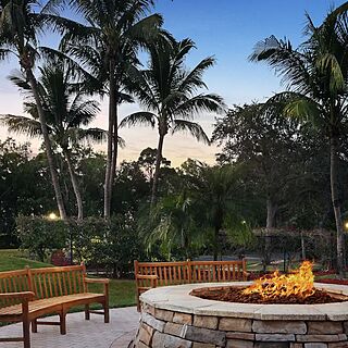 Hyatt Vacation Club At Coconut Cove — Firepit Area