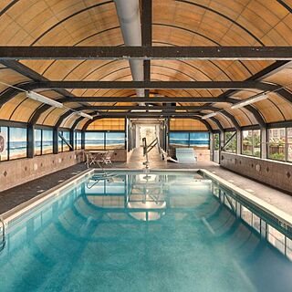 Club Wyndham Newport Onshore — Pool