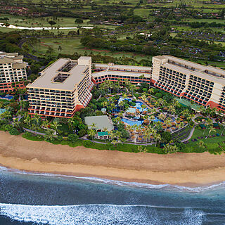Marriott's Maui Ocean Club - Molokai, Maui & Lanai Towers — Exterior With Beach View
