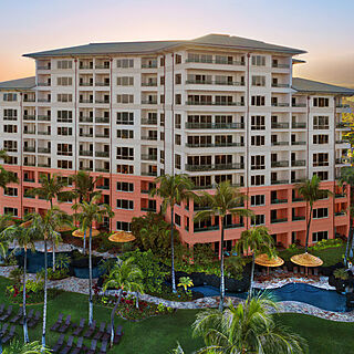 Marriott's Maui Ocean Club - Lahaina Tower — Exterior and Pool