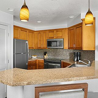 Marriott's Desert Springs Villas — Sample Kitchen
