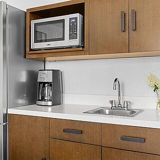 Marriott's Desert Springs Villas — Sample Kitchenette
