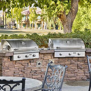 Marriott's Desert Springs Villas — Grilling Area