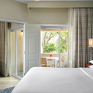 Sheraton Desert Oasis — Sample Bedroom