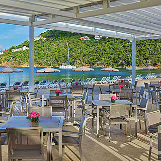 The Westin St. John - Sunset Bay Villas — Outdoor Beach Restaurant