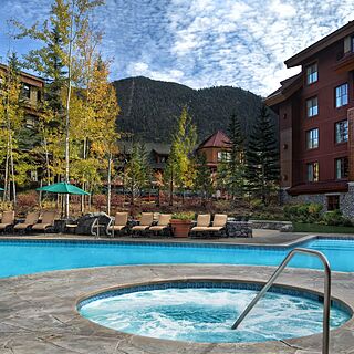Marriott Grand Residence Club - Lake Tahoe — Outdoor Hot Tub