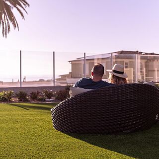 Carlsbad Inn Beach Resort — Seaside Loungers