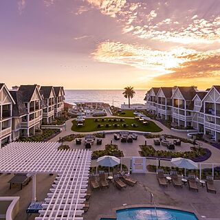 Carlsbad Inn Beach Resort — Resort Exterior