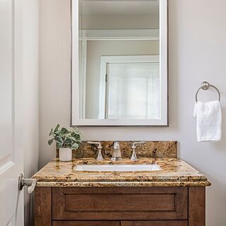 Marriott's Lakeshore Reserve — Sample Bathroom