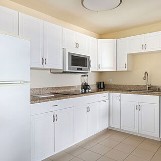 Riviera Beach & Shores, a Hilton Vacation Club — Sample Kitchen