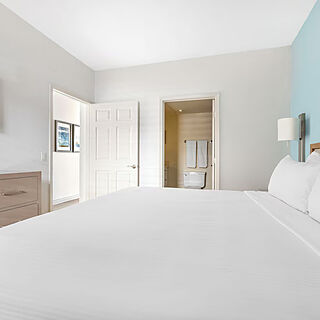 Riviera Beach & Shores, a Hilton Vacation Club — Sample Bedroom