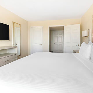 Riviera Beach & Shores, a Hilton Vacation Club — Sample Bedroom