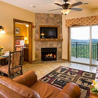 Westgate Smoky Mountain Resort & Water Park — Sample Living Area