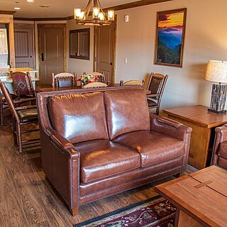 Westgate Smoky Mountain Resort & Water Park — Sample Living and Dining Area
