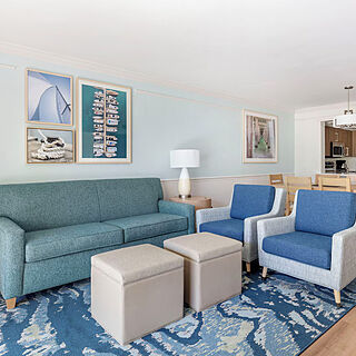 Hilton Vacation Club Charter Club Naples Bay — Sample Living Area