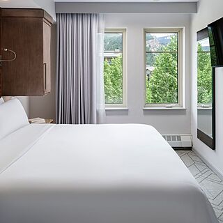 Sheraton Mountain Vista Villas — Sample One-Bedroom Villa Bedroom