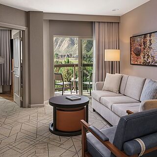 Sheraton Mountain Vista Villas — Sample Two-Bedroom Villa Living Area