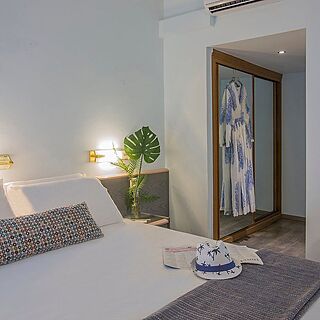 Golden Coast Hotel & Resort — Sample Bedroom