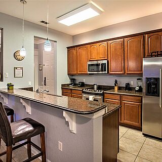 Vista Cay Resort by Millenium — Sample kitchen
