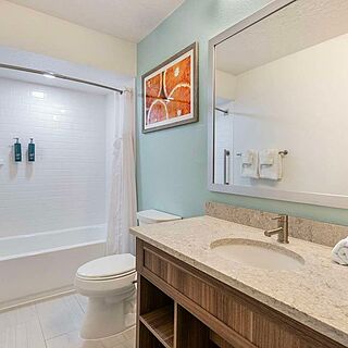Aqua Sol, a Hilton Vacation Club — Sample bathroom